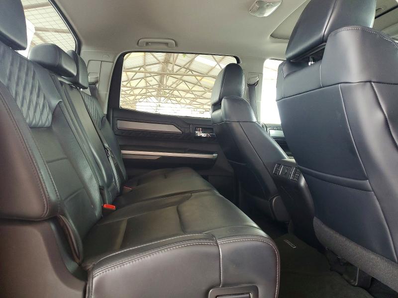 Photo 10 from auction – 2016 TOYOTA TUNDRA with VIN 5TFAW5F15GX490341