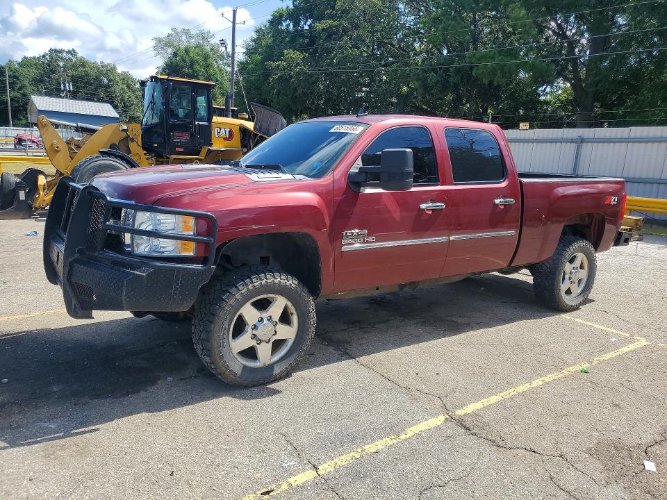 CHEVROLET SILVERADO 2014 with VIN 1GC1KXC85EF181173 - Photo from auction