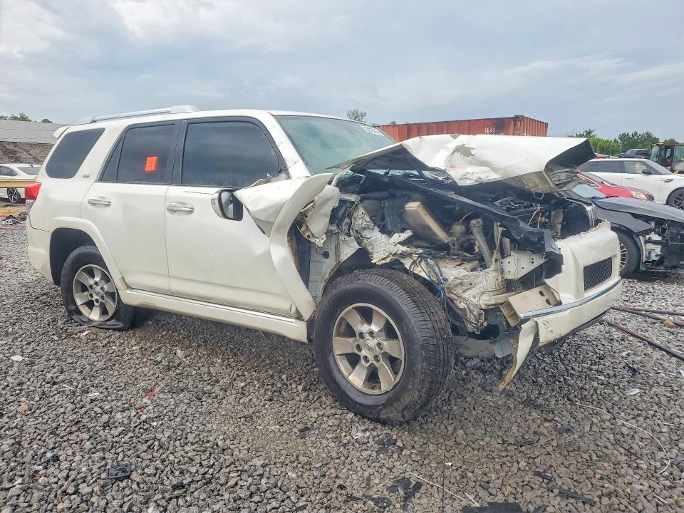 Photo 4 from auction – 2010 TOYOTA 4RUNNER with VIN JTEZU5JR3A5010866