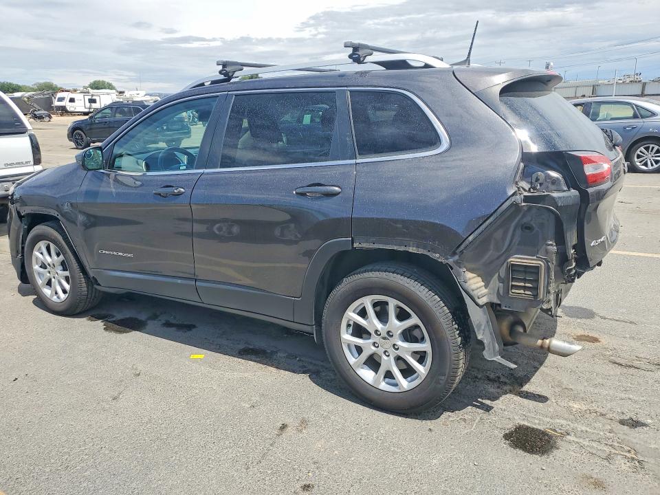 Photo 2 from auction – 2017 JEEP CHEROKEE with VIN 1C4PJMCB5HW634106