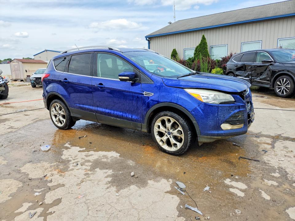 Photo 4 from auction – 2016 FORD ESCAPE with VIN 1FMCU9J95GUC58449