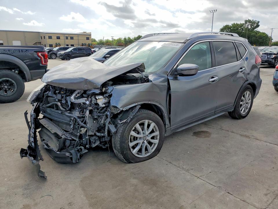 NISSAN ROGUE 2019 with VIN KNMAT2MT7KP558143 - Photo from auction