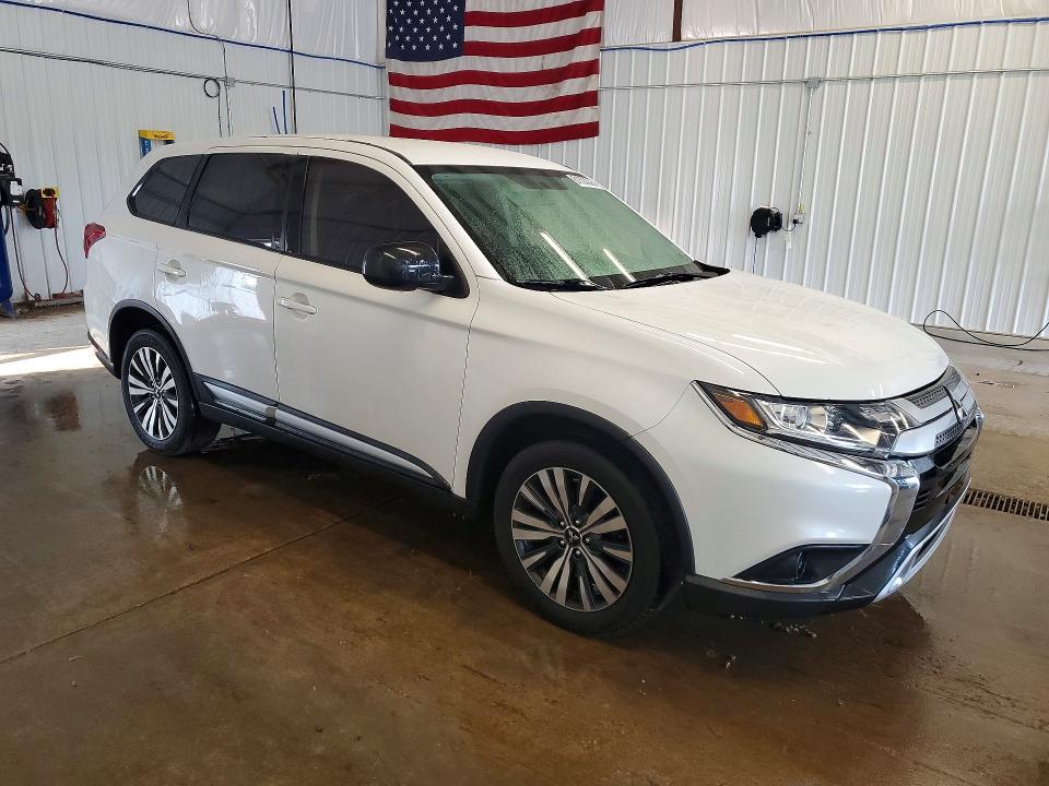 Photo 4 from auction – 2019 MITSUBISHI OUTLANDER with VIN JA4AZ3A33KZ016674