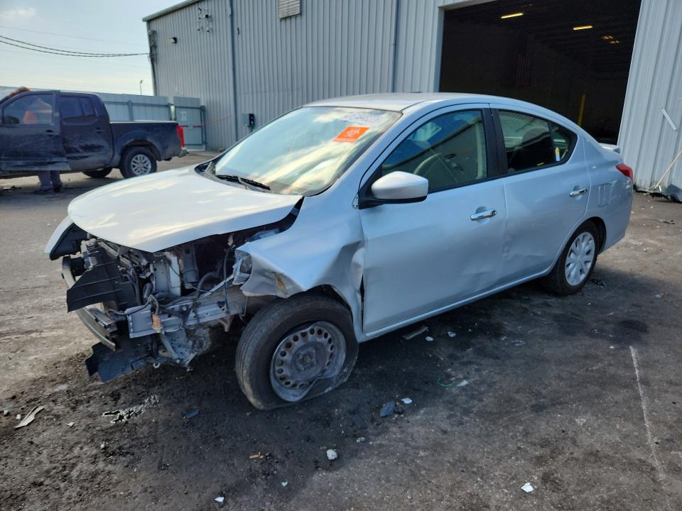 2017 NISSAN VERSA - Търг №61848226