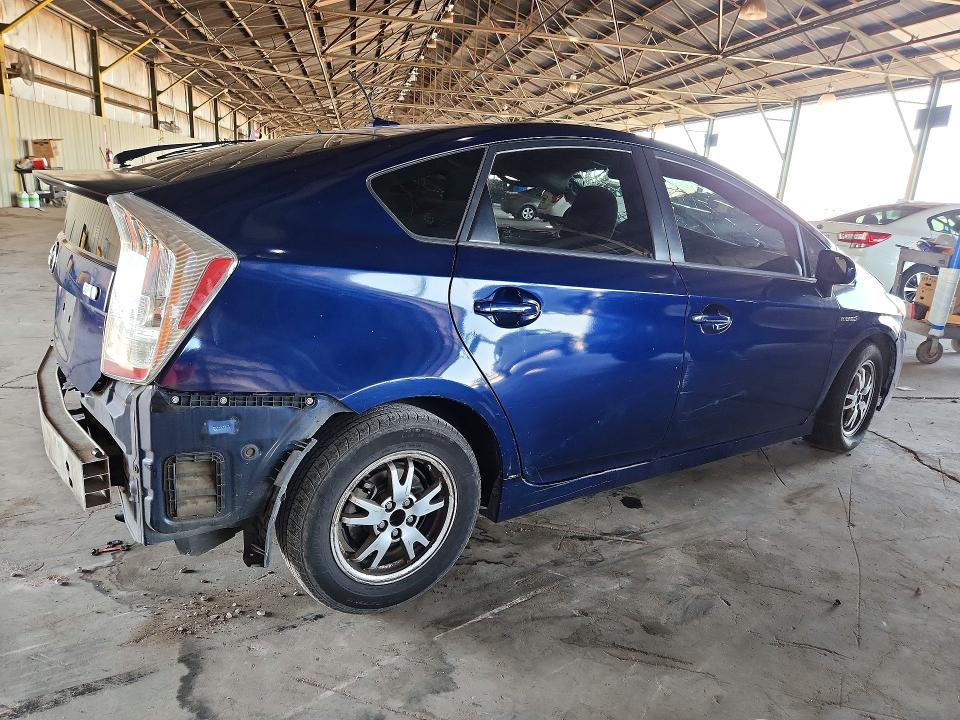 Photo 3 from auction – 2011 TOYOTA PRIUS with VIN JTDKN3DU7B5341376