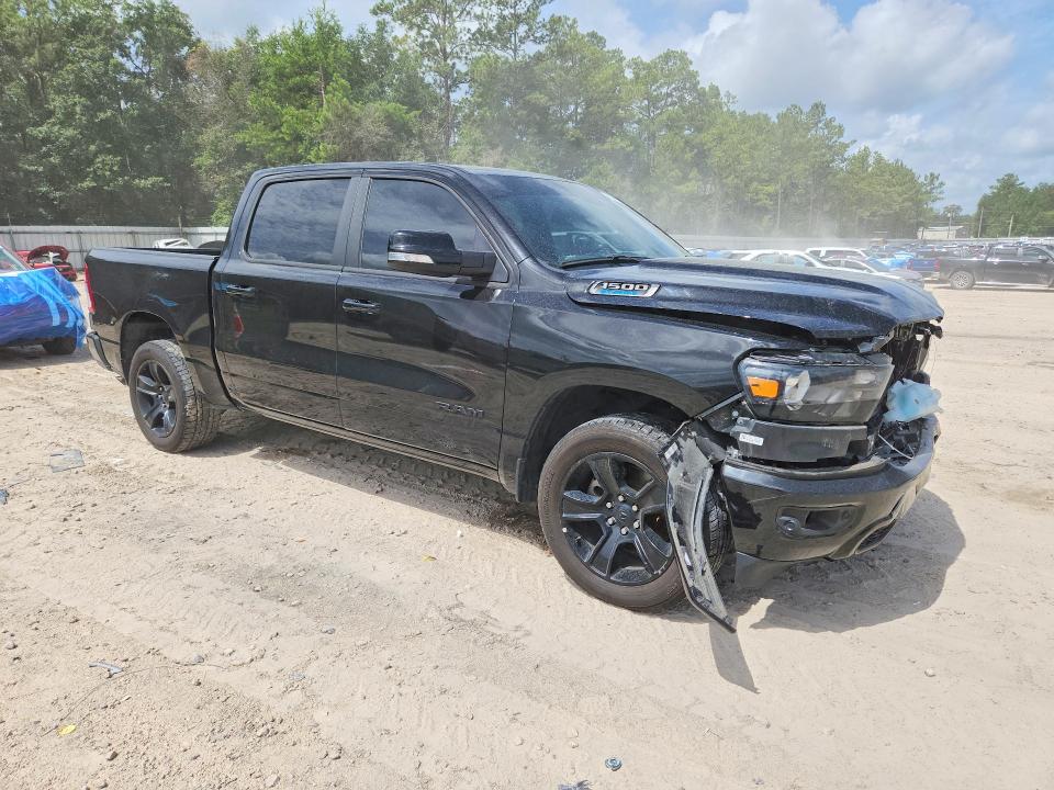 Снимка 4 от търг – 2022 RAM 1500 с VIN 1C6RREFGXNN425225