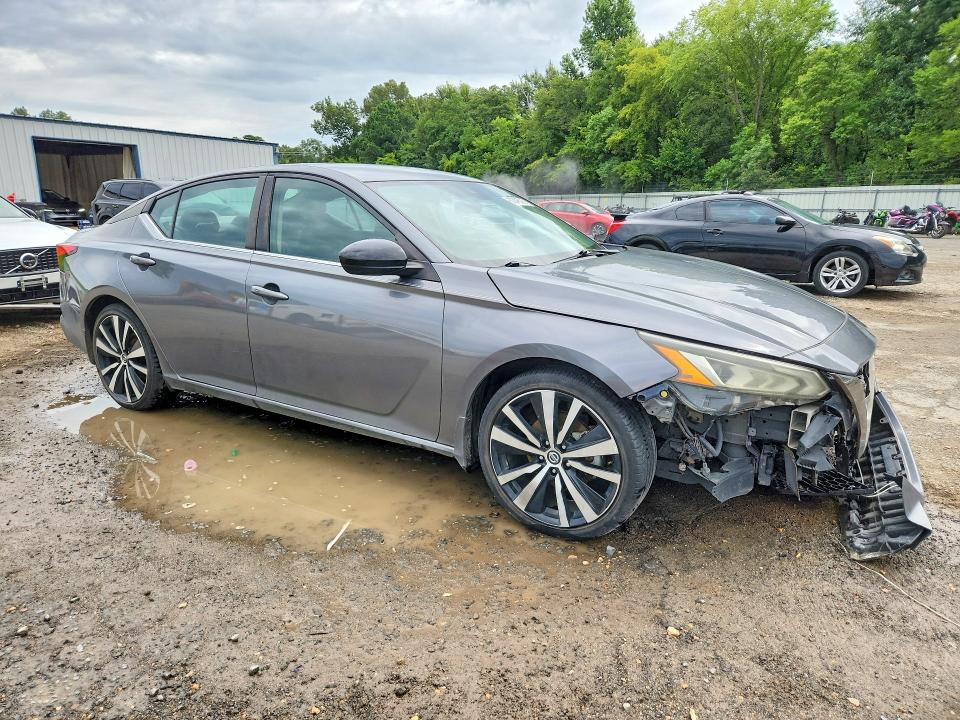 Photo 4 from auction – 2022 NISSAN ALTIMA with VIN 1N4BL4CV9NN338947