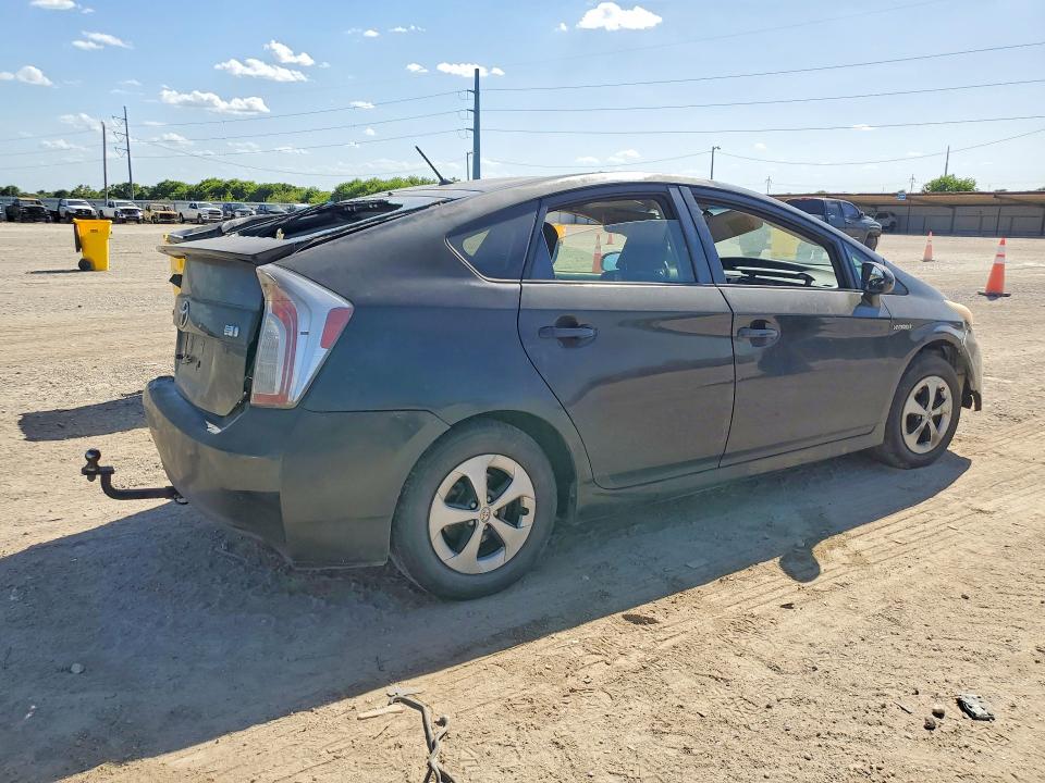 Zdjęcie 3 z aukcji – 2012 TOYOTA PRIUS z VIN JTDKN3DU2C5444349