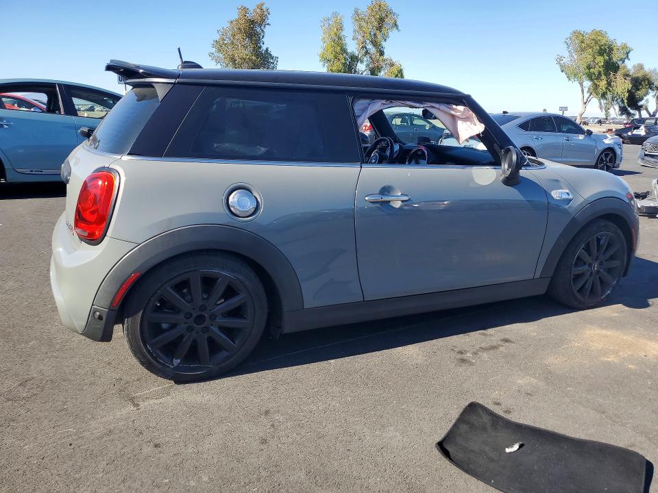 Photo 3 from auction – 2015 MINI COOPER with VIN WMWXP7C50F2A33216
