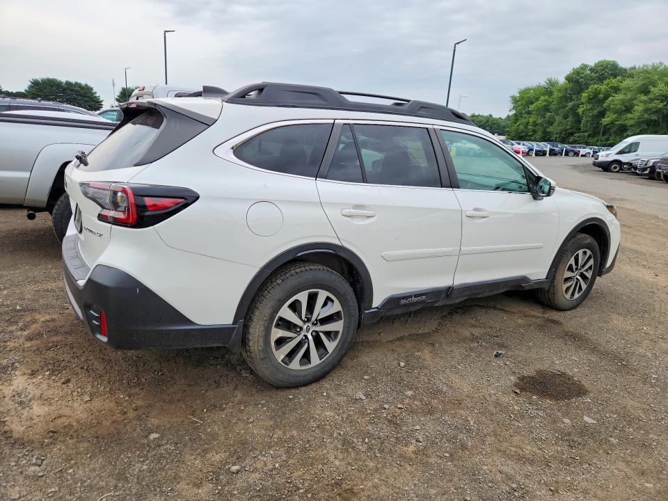 Photo 3 from auction – 2021 SUBARU OUTBACK with VIN 4S4BTADC4M3136688