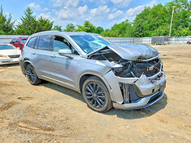 Zdjęcie 4 z aukcji – 2024 CADILLAC XT6 z VIN 1GYKPBR49RZ749100