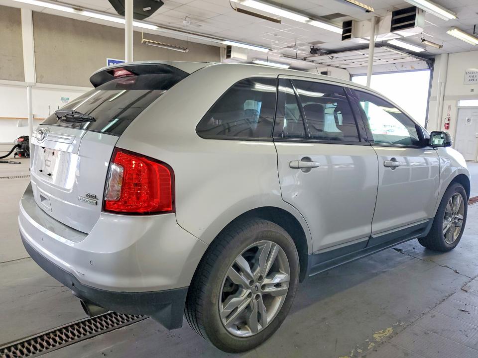 Photo 3 from auction – 2012 FORD EDGE with VIN 2FMDK3J99CBA34205