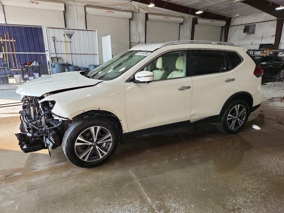 NISSAN ROGUE 2019 with VIN JN8AT2MVXKW390803 - Photo from auction