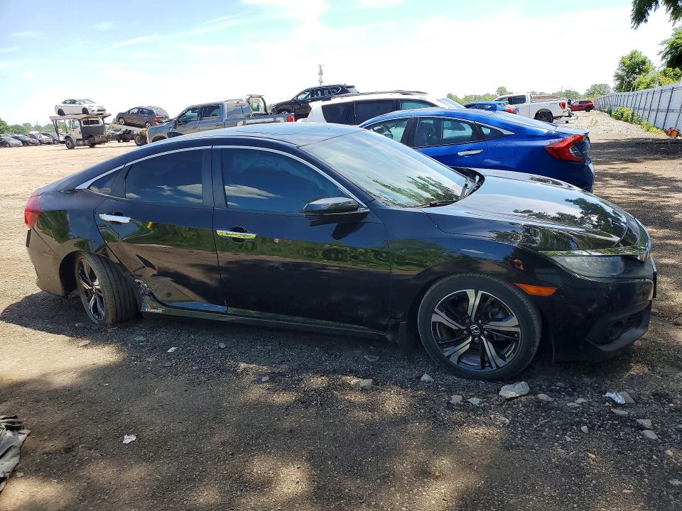 Photo 4 from auction – 2016 HONDA CIVIC with VIN 2HGFC1F90GH100796