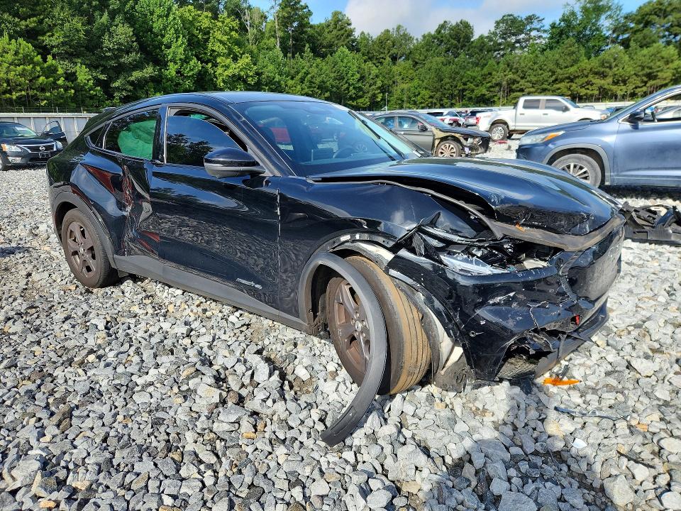 Photo 4 from auction – 2023 FORD MUSTANG MACH-E with VIN 3FMTK1S51PMB03923