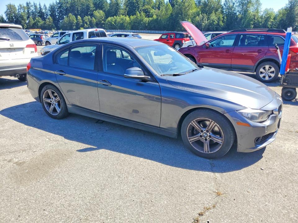 Photo 4 from auction – 2013 BMW 328 with VIN WBA3C1G5XDNR48083