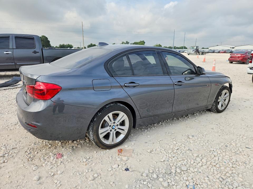 Photo 3 from auction – 2016 BMW 328 with VIN WBA8E3C52GK500671