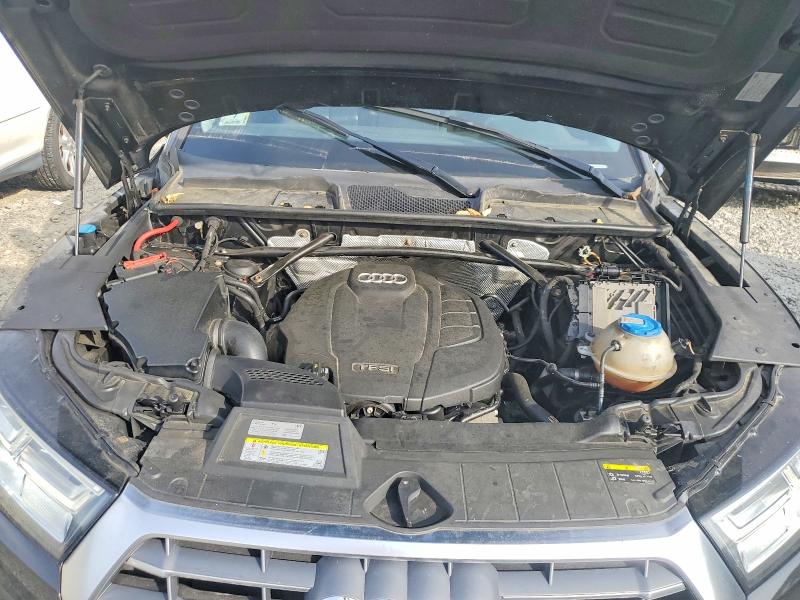 Снимка 12 от търг – 2018 AUDI Q5 с VIN WA1BNAFY2J2005049
