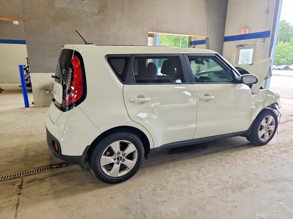 Photo 3 from auction – 2019 KIA SOUL with VIN KNDJN2A23K7022344