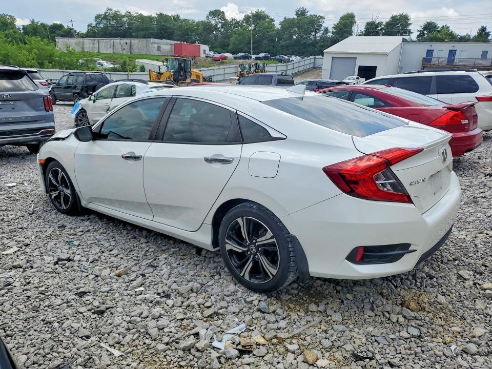 Photo 2 from auction – 2017 HONDA CIVIC with VIN 19XFC1F99HE022935
