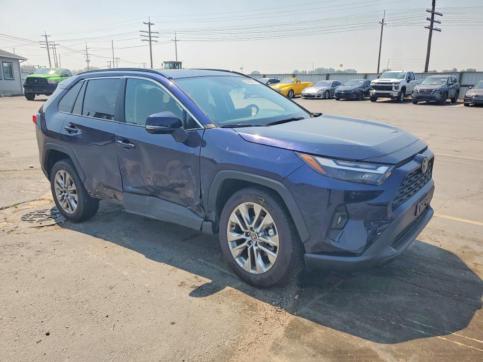 Photo 4 from auction – 2025 TOYOTA RAV4 with VIN 2T3A1RFV4SW604061