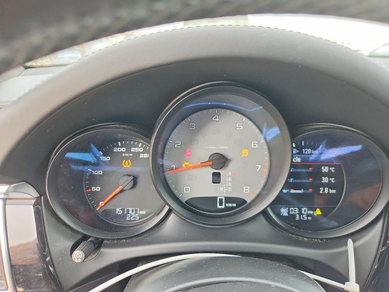 Photo 9 from auction – 2015 PORSCHE MACAN with VIN WP1AB2A59FLB50828
