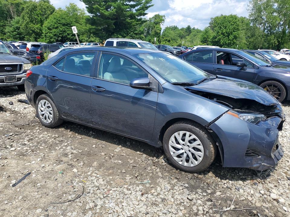 Photo 4 from auction – 2017 TOYOTA COROLLA with VIN 2T1BURHE9HC800203