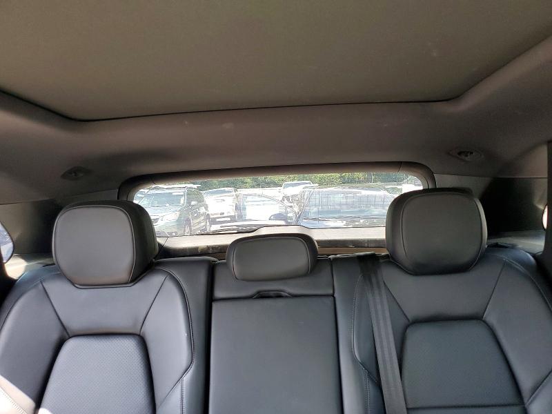 Photo 10 from auction – 2019 PORSCHE CAYENNE with VIN WP1AA2AY6KDA01097