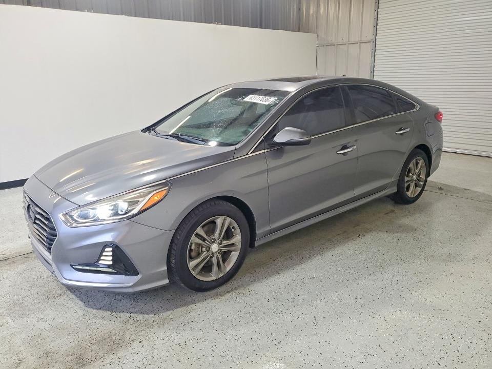 HYUNDAI SONATA 2018 with VIN 5NPE34AF3JH656673 - Photo from auction