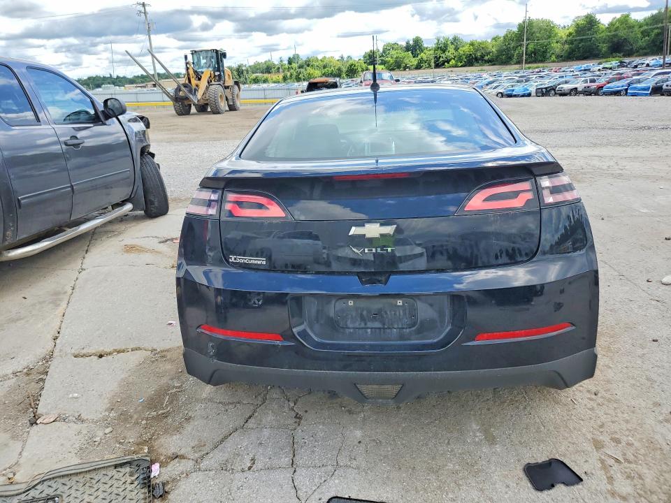 Photo 6 from auction – 2013 CHEVROLET VOLT with VIN 1G1RA6E43DU102189