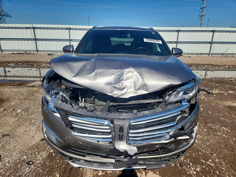 Photo 5 from auction – 2017 LINCOLN MKC with VIN 5LMTJ3DH1HUL21716