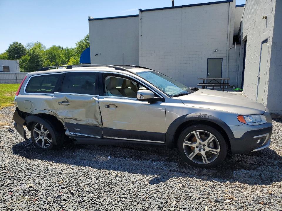 Photo 4 from auction – 2015 VOLVO XC70 with VIN YV4902NM6F1218538