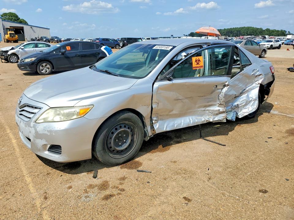 TOYOTA CAMRY 2010 with VIN 4T4BF3EK8AR015909 - Photo from auction