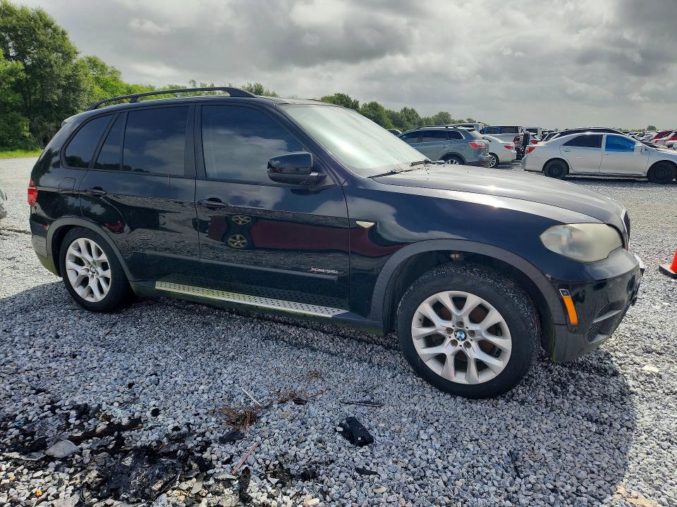 Foto 4 de la subasta – 2012 BMW X5 con VIN 5UXZV4C50CL751057