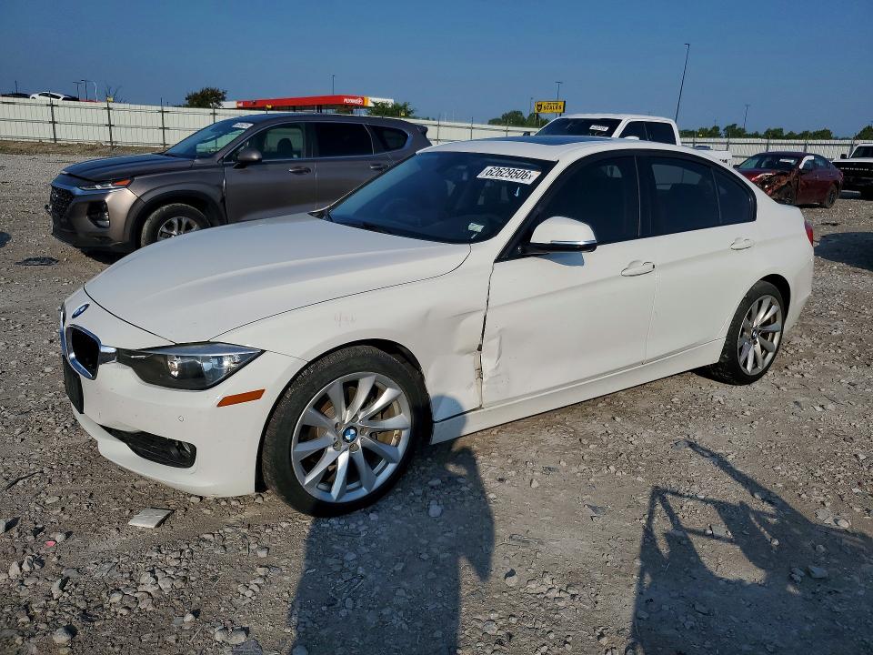Фото 1 с аукциона – 2015 BMW 320 с VIN WBA3C3G56FNT51771