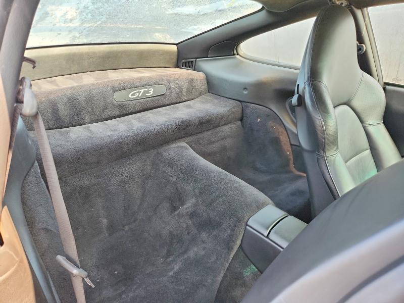 Zdjęcie 10 z aukcji – 2004 PORSCHE 911 z VIN WP0AC29994S692763