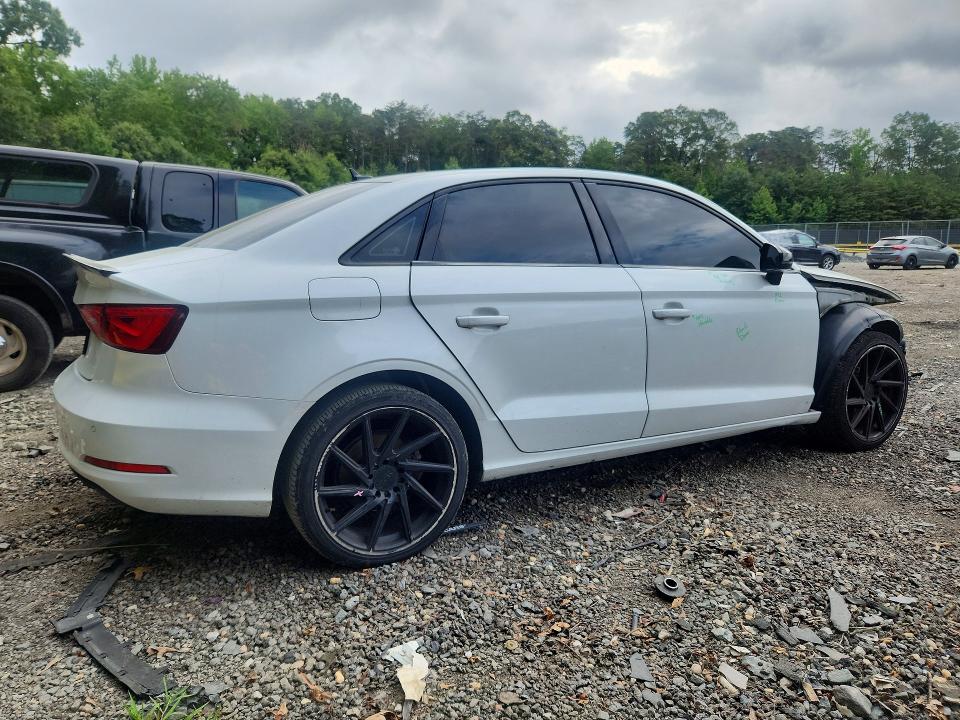 Photo 3 from auction – 2015 AUDI A3 with VIN WAUACGFF8F1094984
