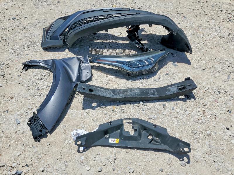 Photo 12 from auction – 2020 TOYOTA C-HR with VIN NMTKHMBX4LR118247