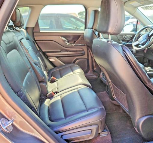 Photo 11 from auction – 2021 LINCOLN CORSAIR with VIN 5LMCJ1C90MUL04902