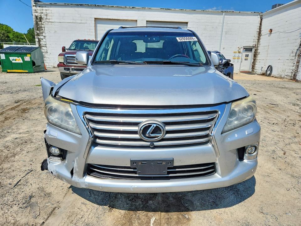 Photo 5 from auction – 2014 LEXUS LX with VIN JTJHY7AX0E4134150