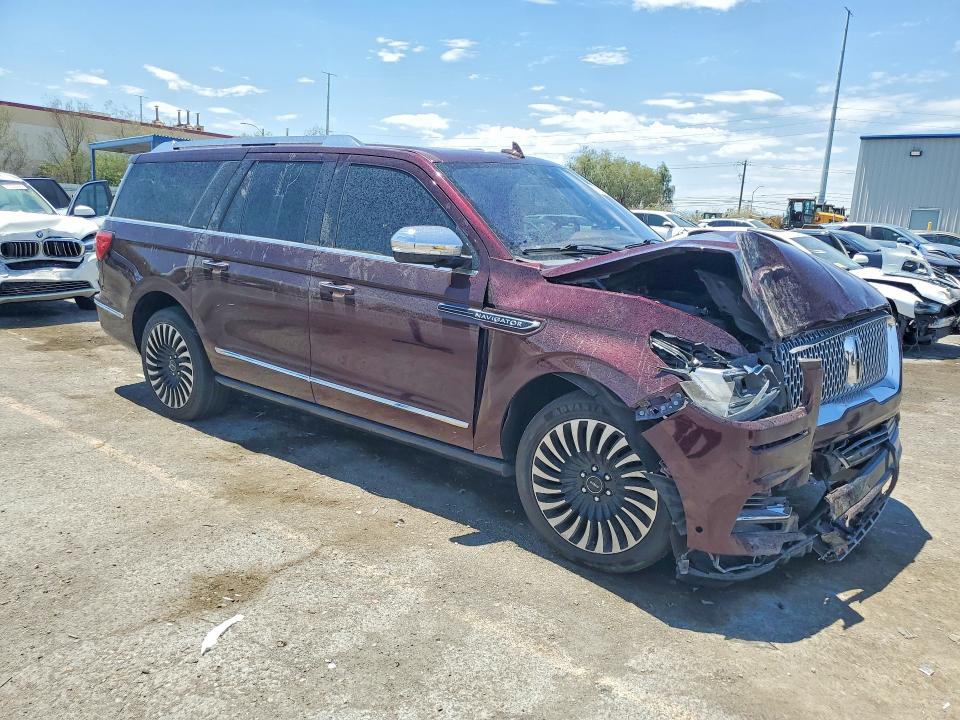 Photo 4 from auction – 2020 LINCOLN NAVIGATOR with VIN 5LMJJ3TT2LEL15455