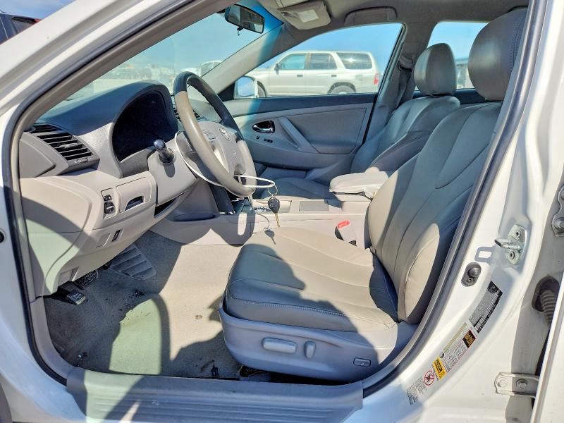 Photo 7 from auction – 2011 TOYOTA CAMRY with VIN 4T1BF3EK4BU761561