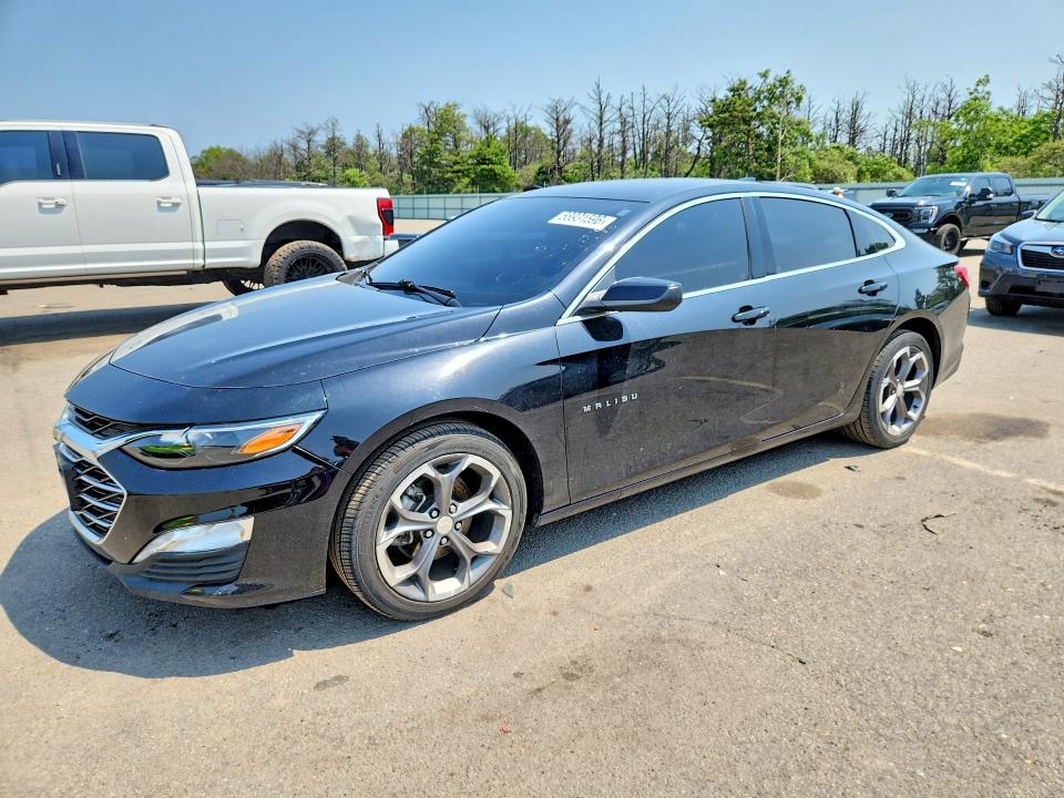 Photo 1 from auction – 2021 CHEVROLET MALIBU with VIN 1G1ZD5ST4MF072590