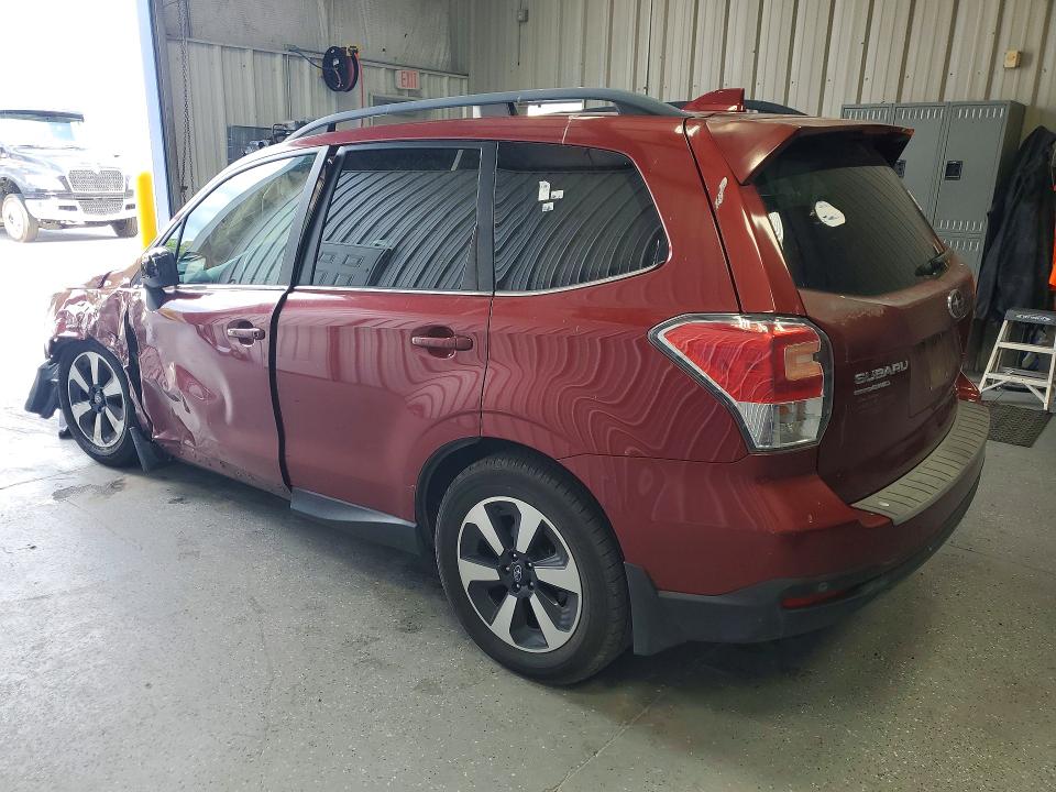 Photo 2 from auction – 2018 SUBARU FORESTER with VIN JF2SJARC7JH540698