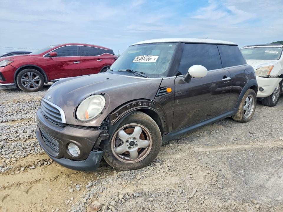 MINI COOPER 2011 with VIN WMWSU3C50BT091209 - Photo from auction