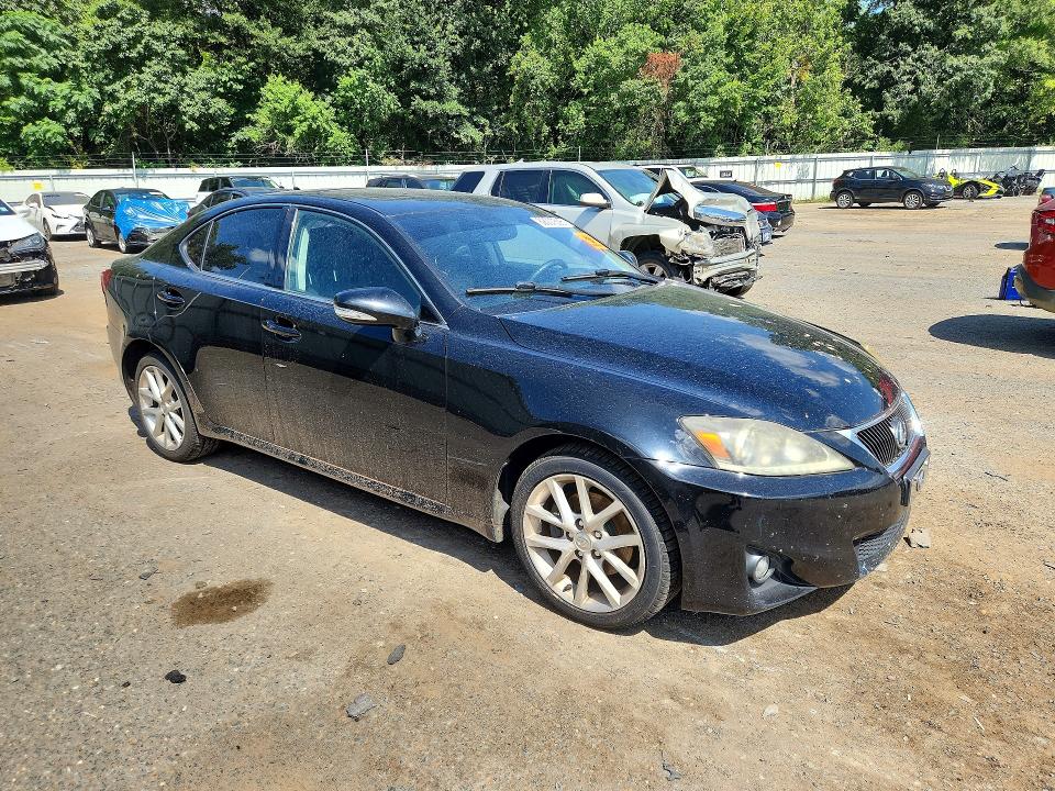 Photo 4 from auction – 2013 LEXUS IS with VIN JTHCF5C25D5063074