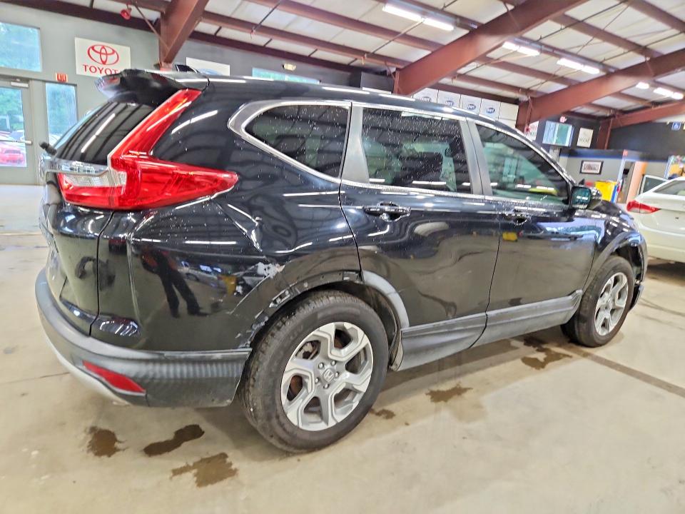 Photo 3 from auction – 2017 HONDA CR-V with VIN 7FARW1H83HE005880