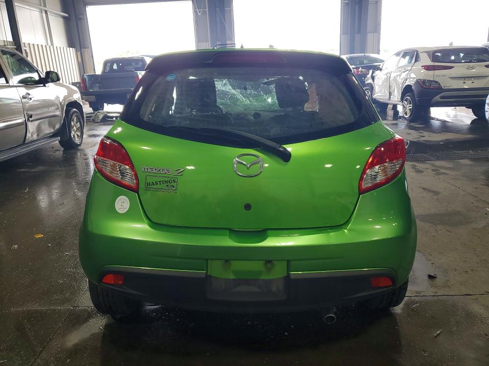 Photo 6 from auction – 2011 MAZDA MAZDA2 with VIN JM1DE1HY3B0123247