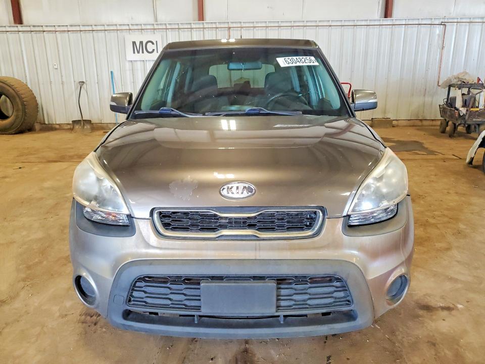 Photo 5 from auction – 2012 KIA SOUL with VIN KNDJT2A67C7472265