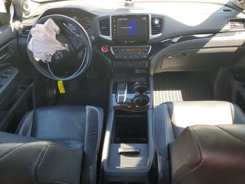 Photo 8 from auction – 2017 HONDA PILOT with VIN 5FNYF6H94HB003049